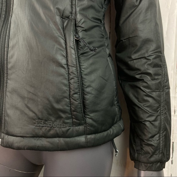 LL Bean Black glossy insulated coat - Picture 2 of 7